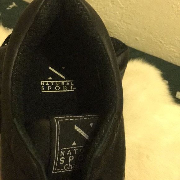 Natural Sport Leather Women’s black comfort Shoe NEW Size 5 1/2 Classic Comfort - Picture 4 of 4